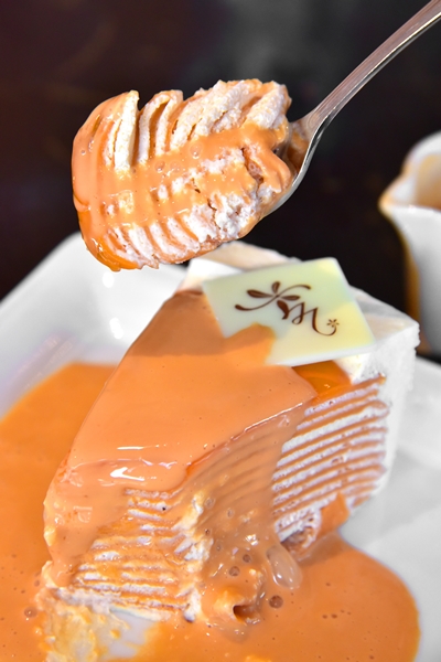 Thai Tea Crepe Cake (120+ THB) (3)
