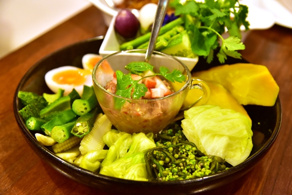 น้ำพริกสตรอเบอร์รี่ (195+ THB) กะปิ (1)