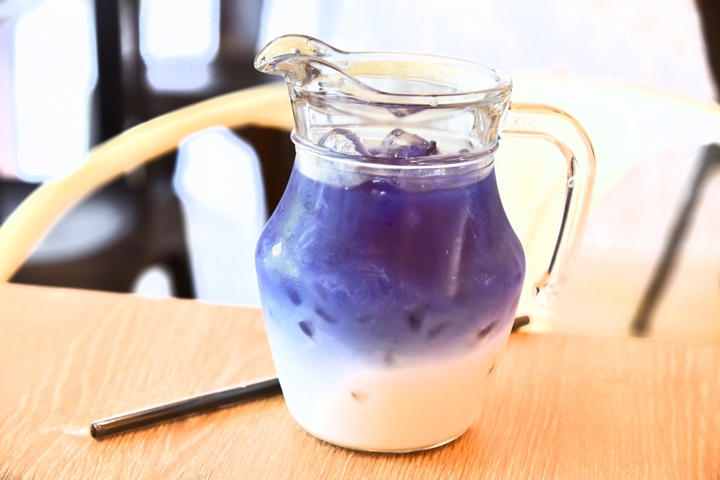 Blue Bird Almond Milk Tea (165++ บาท) cold brew อัญชัน ชาเขียวออร์กานิค cold press นมอัลมอนด์ ซินนาม่อน (1)