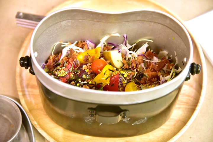 Hango Shake Salad (100+ บาท) ผักโครงการหลวง ผงโรยข้าวญี่ปุ่น (1)