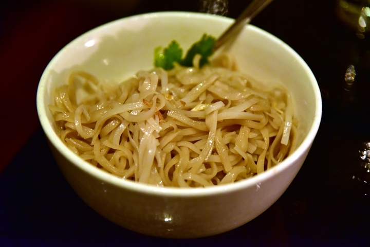 Stir-fried Noodles with Soy Sauce and Sesame Oil