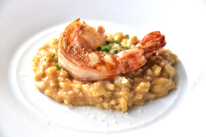 Bisque Risotto & Prawn ริซอตโตล็อบสเตอร์บิสเสิร์ฟคู่กับกุ้งย่างปรุงรสกลมกล่มอดีมาก