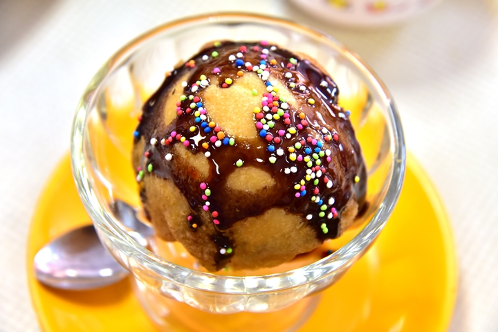 deep-fried-vanilla-ice-cream-50-thb-%e0%b9%84%e0%b8%ad%e0%b8%a8%e0%b8%81%e0%b8%a3%e0%b8%b5%e0%b8%a1%e0%b8%97%e0%b8%ad%e0%b8%94%e0%b8%a3%e0%b8%aa%e0%b8%a7%e0%b8%b2%e0%b8%99%e0%b8%b4%e0%b8%a5