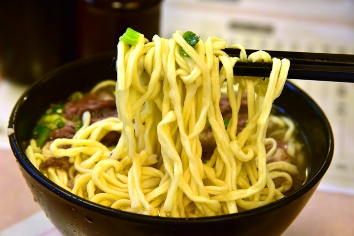 beef-brisket-in-e-fu-noodle-in-broth-48-hkd-3