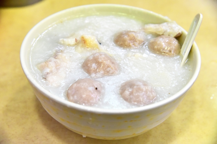 fresh-fish-fillet-meat-ball-congee-52-hkd-2