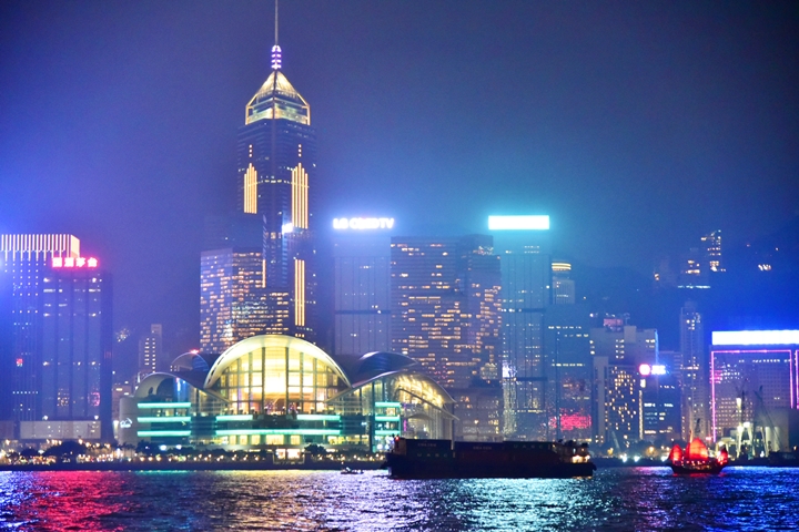 symphony-of-lights-7