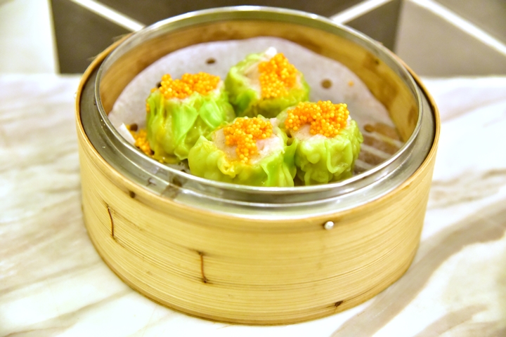 crab-roe-pork-dumplings-59-hkd-1