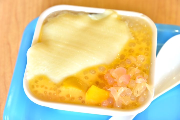 mango-pomelo-sago-sweet-soup-with-tofu-pudding-48-hkd-2