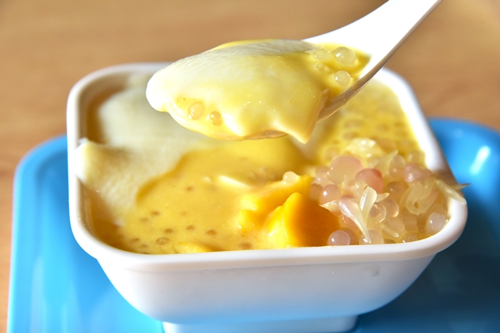 mango-pomelo-sago-sweet-soup-with-tofu-pudding-48-hkd-3