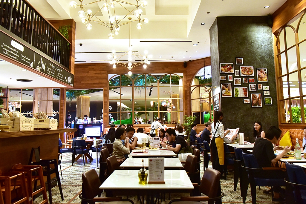 บรรยากาศร้าน Mozza by Cocotte สาขาสยามพารากอน
