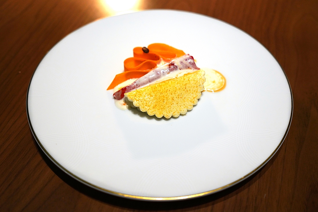 กุ้งแดงคาราบิเนรอสของ Blue by Alain Ducasse ที่ห้าง Icon Siam