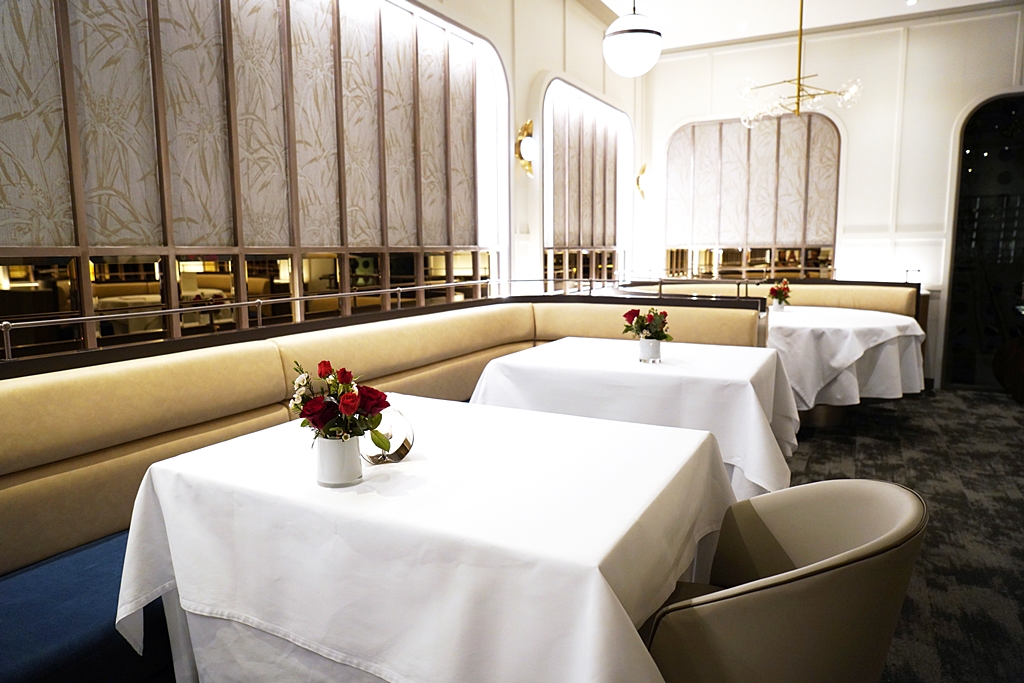 บรรยากาศภายในร้าน Cadence by Dan Bark ที่เอกมัย