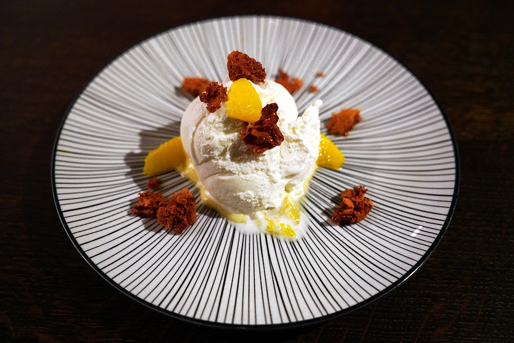 ขนมหวานของร้าน quince