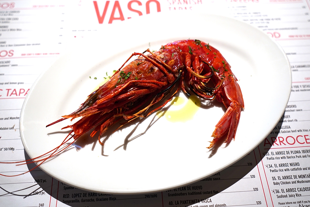 กุ้งแดงคาราบิเนรอสจากร้าน Vaso Spanish Tapas Bar