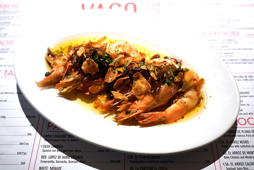 กุ้งกระเทียมของร้าน Vaso Spanish Tapas Bar